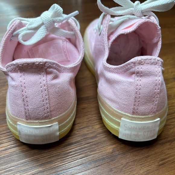 Converse CTAS Ox Cherry Blossom Pink Low Top Canvas Sneakers Girls Size 4 New - Picture 4 of 7